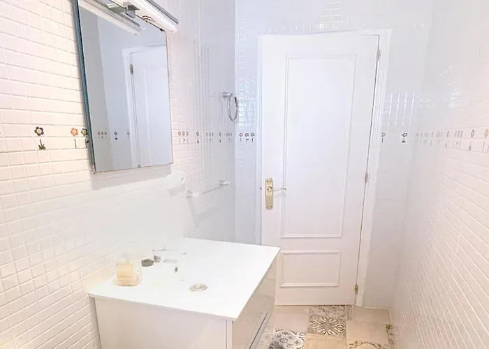 Апартаменти Gran Teatro Falla *