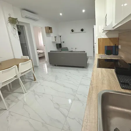 Gran Teatro Falla Apartman *